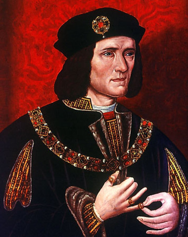 Richard III is killed in battle
