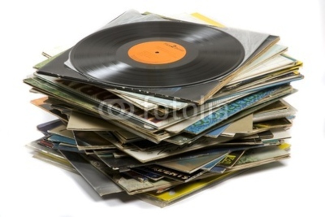 Introduction du disque 33 tours sur le marché