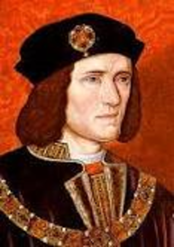 RIchard III is killed in battle