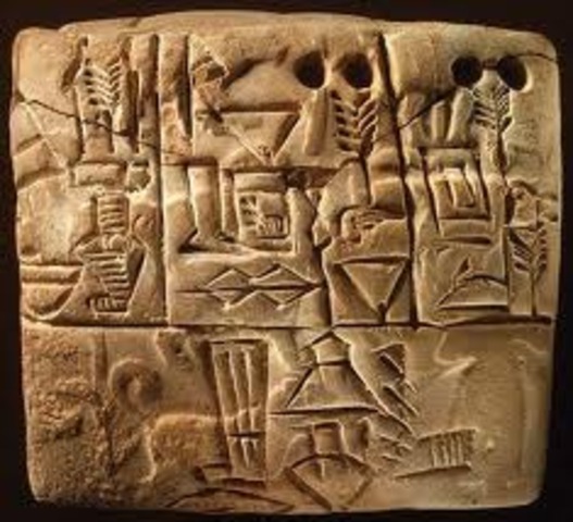 Sumerians carve pictographs