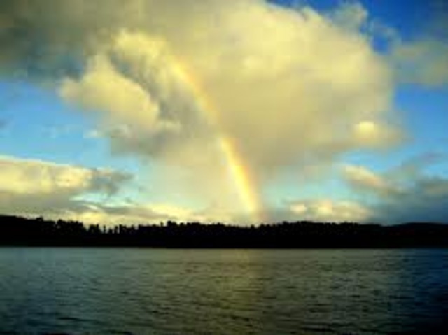 Christopher’s crew is just about out of food when they finally see land in the distance