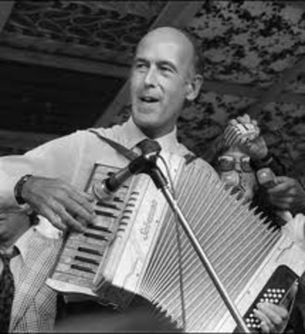 Giscard, accordéoniste de....