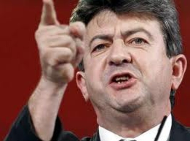 Mélenchon demande l'abrogation du texte