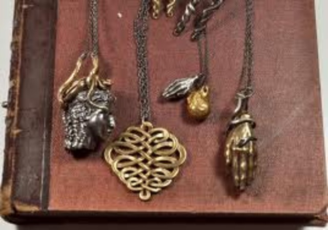 Greek and Roman Jewelry