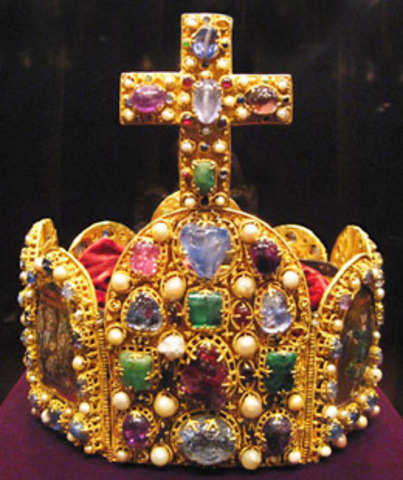 Jewelry during the middle age