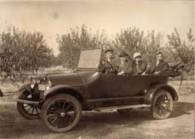 Taylor Sakamoto- Japanese Immigrants