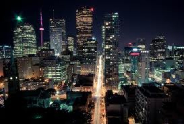 went to downtown toronto