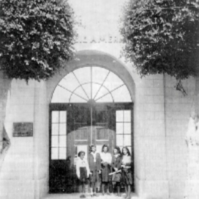 Timeline: Historia de mi Colegio