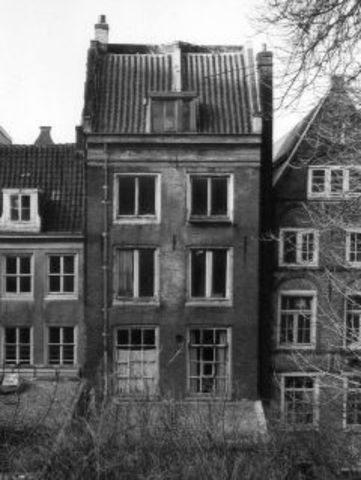 The Frank Family Go Into Hiding