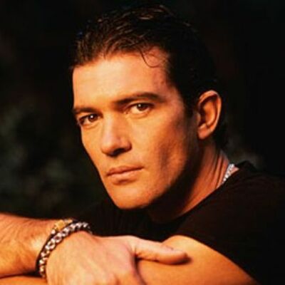 Timeline: antonio banderas