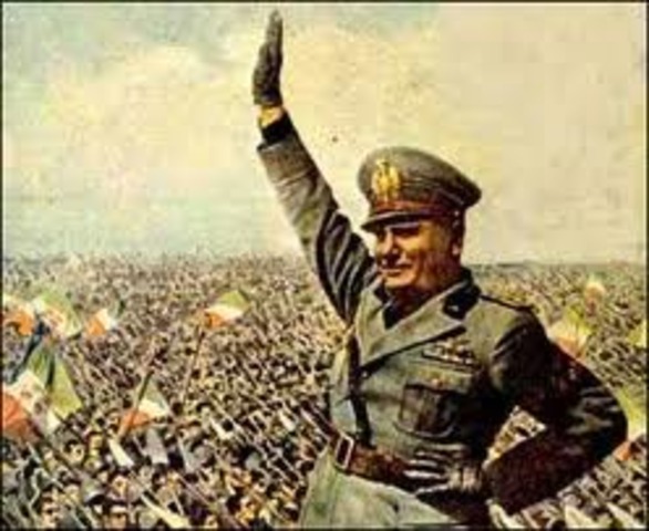 Mussolini dissolves Italian parliament/becomes dictator