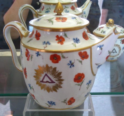 Theiere couverte (1795-1796)