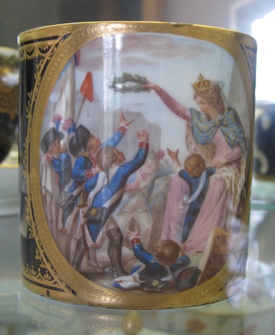 Tasse litron et soucoupe, premiere grandeur