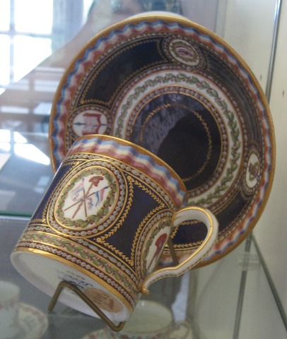 Tasse litron et soucoupe (1795-1796)