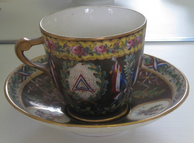 Tasse anse Boizot et soucoupe