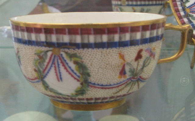 Tasse a the et soucoupe