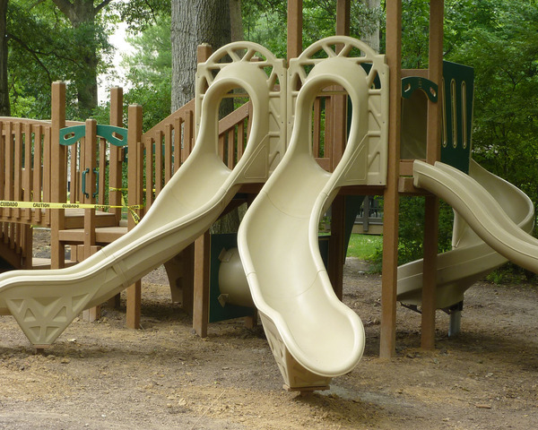 Tot Lot Reopens in Mariemont