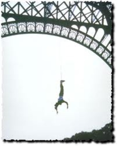AJ Hackett Jumps off the Eiffel Tower!