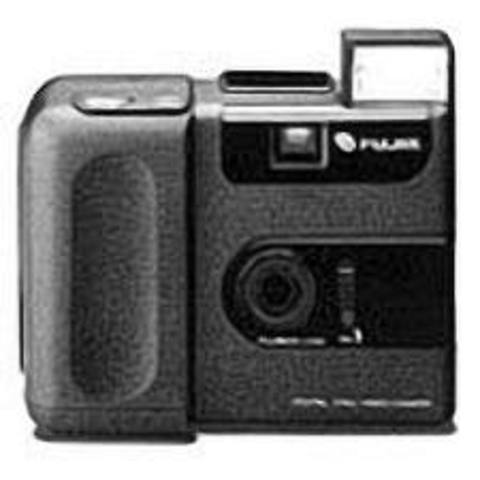 The Fuji DS-1P was released.