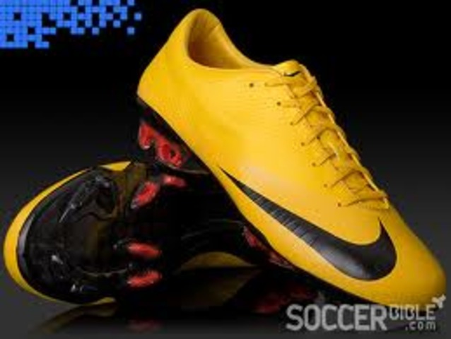 first soccer shoes invented