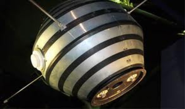 1º Satélite en Órbita