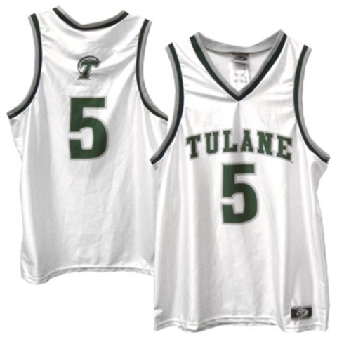 Players must wear numbers on the back of their jerseys