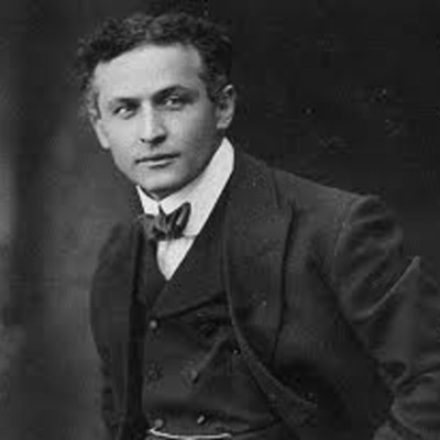 Timeline: Harry Houdini's Amazing Life Story