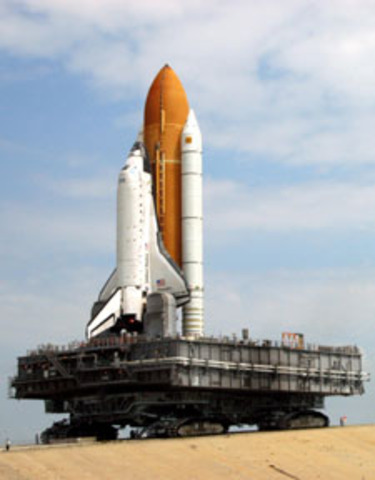 First reusable spacecraft is launched