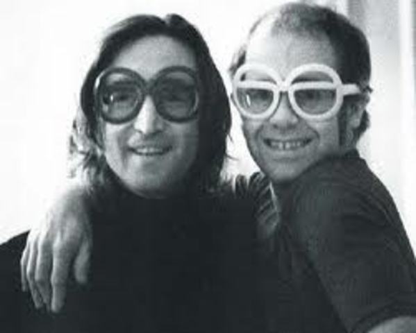 Elton John cajoled Lennon into joining him onstage at Madison Square Garden