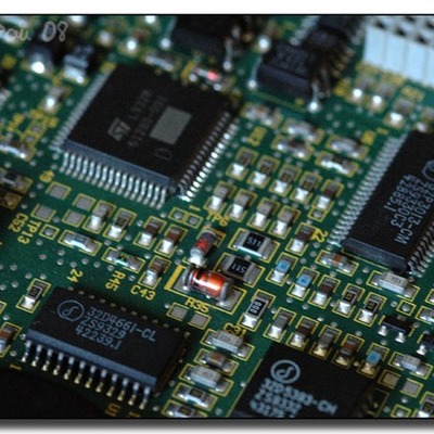 Timeline: TEKNOLOGIA