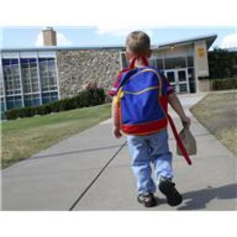 I went to Conrado Rodríguez Elementaty School. I was in kindergarden.