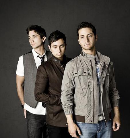 Boyce Avenue put their first video up on YouTube