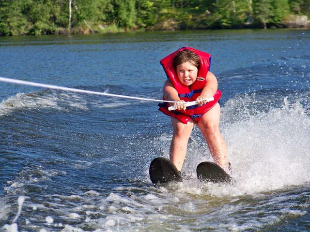 got up on water skiis