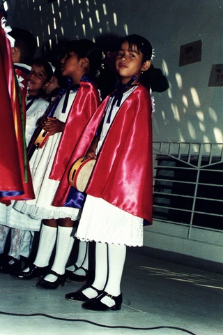 Presentación Estudiantina