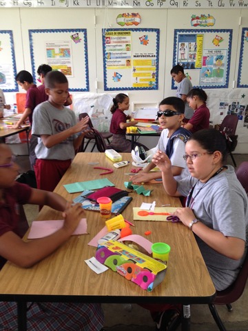 My first time as a 6th grade Bilingual Teacher!!!