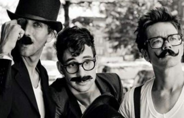 Signed a record deal with Ramen