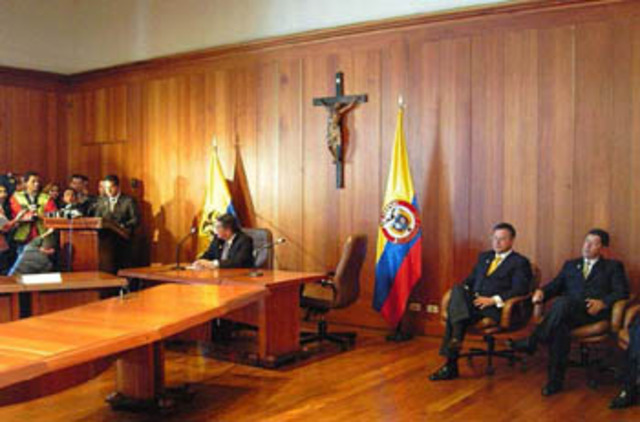 corte suprema elige nuevo presidente