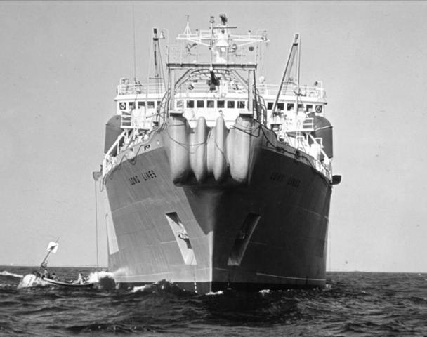 Se finaliza el cable TAT submarino de comunicaciones entre EEUU y Europa de 5870 km