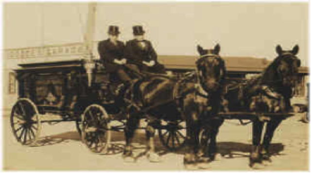 15th century Horse Drawn Carriage  http://wiki.answers.com/Q/When_was_the_horse_drawn_carriage_invented