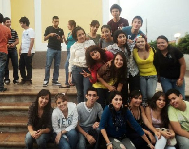 REENCUENTRO CON AMIGOS DE LA SECUNDARIA