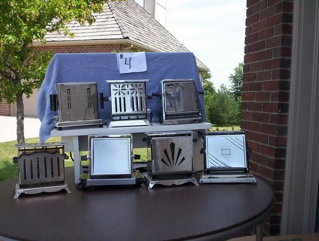 How Many Different Toaster Are There?