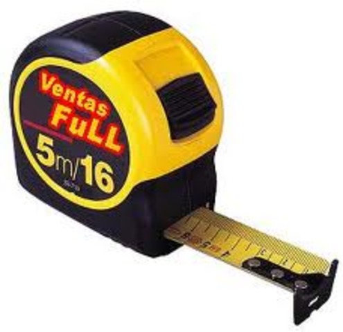 tomar medidas y cortar los palos de balso