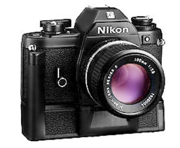 Nikon EM