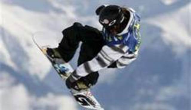 Shaun goes snowboarding