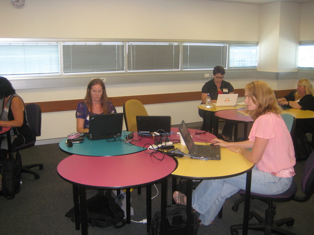 Master Class Teaching and Learning in Digitally Rich Environments