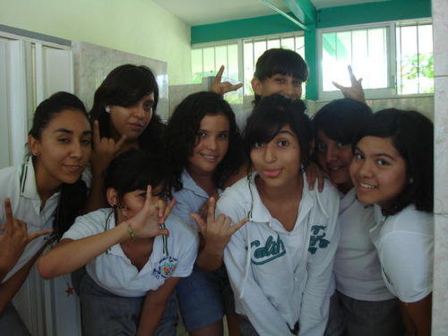 Mis amigas de la secundaria.