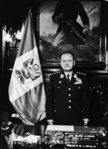 JUAN VELAZCO EL DICTADOR PERUANO!!!