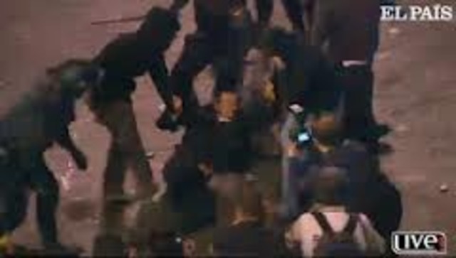 20 hombres encapuchados entraron a la union