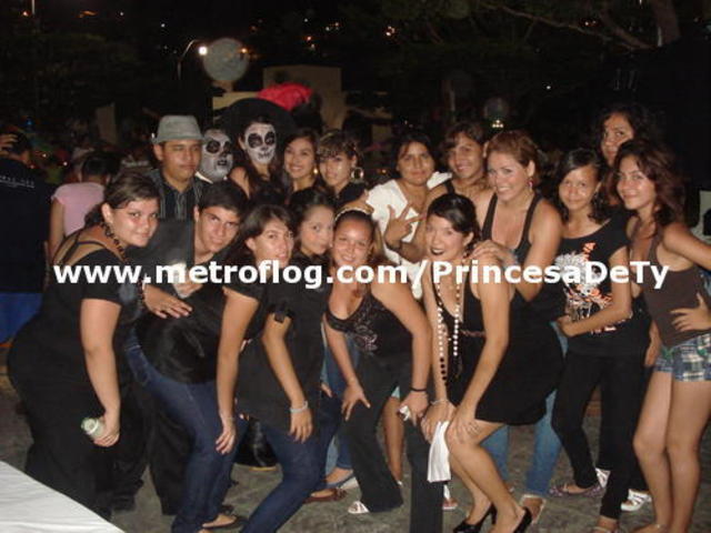 dia de muertos con mis amigos de prepa