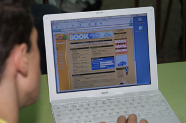 Expansión de cursos via Internet en la educación superior